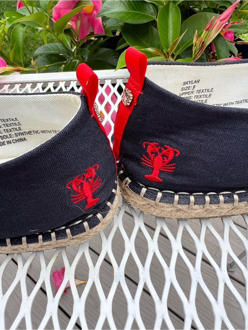 NEW CROWN & IVY LOBSTER FLATS - Picture 5 of 7